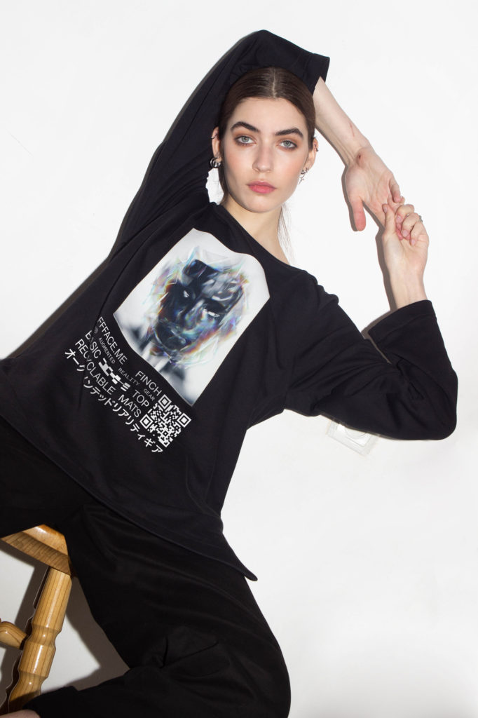 FFFACE x FINCH Augmented Reality sweatshirt: digital clothing for Insta